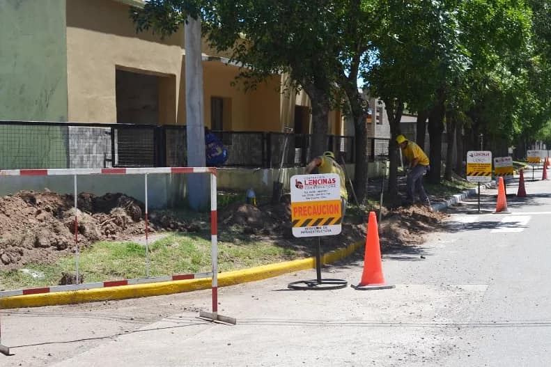 La Cautiva: comenzó la construcción de la red de gas domiciliario