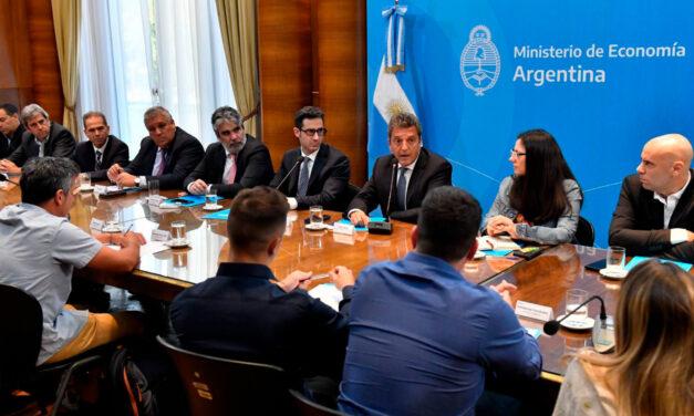 Precios Justos: acuerdo entre el gobierno y fabricantes para bajar un 15% el valor del calzado