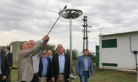 La Provincia habilitó la conexión al gas natural de la industria número 700