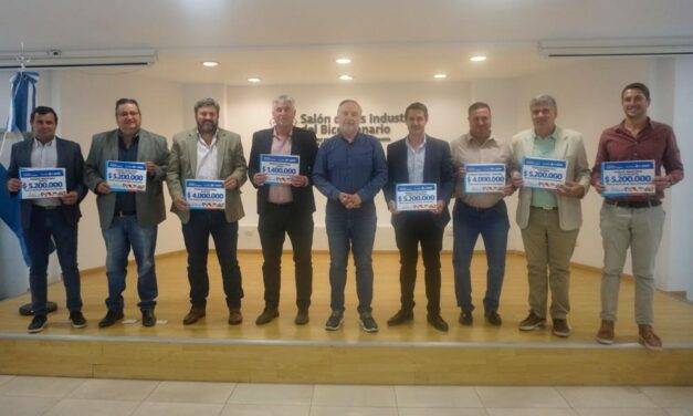 Ocho parques industriales recibieron fondos para obras de infraestructura