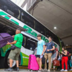 Finde largo gasolero: quienes viajaron gastaron poco y optaron por una estadía más corta
