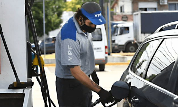 YPF aumentó un 4% los combustibles tras el acuerdo por «Precios justos»