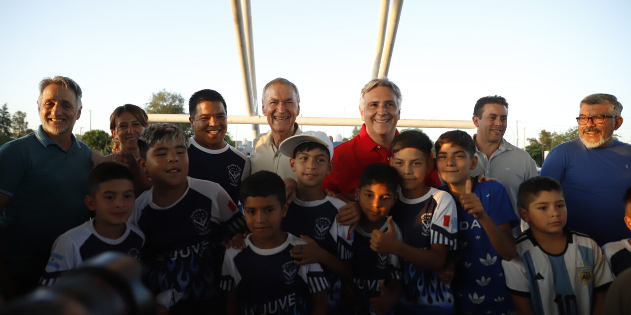Schiaretti inauguró el polideportivo social número 42 en la provincia