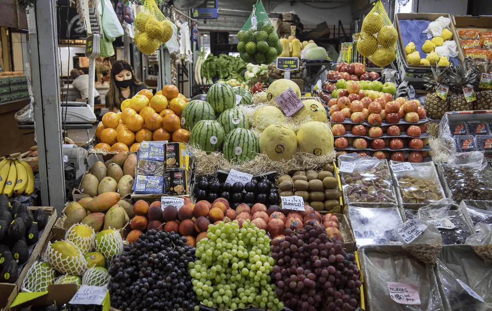 Inflación: el costo de la canasta alimentaria subió 17% en agosto