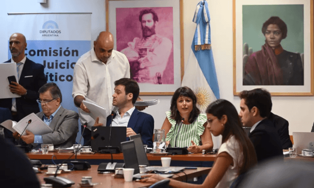 Juicio político: oficialismo de Diputados aprobó admisibilidad del proceso
