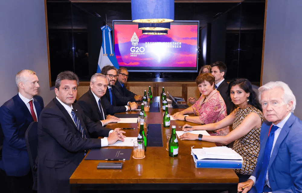 FMI envía una misión a Argentina para analizar un nuevo desembolso