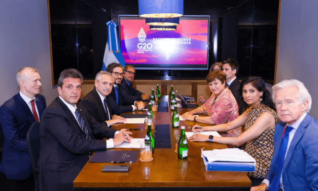 FMI envía una misión a Argentina para analizar un nuevo desembolso