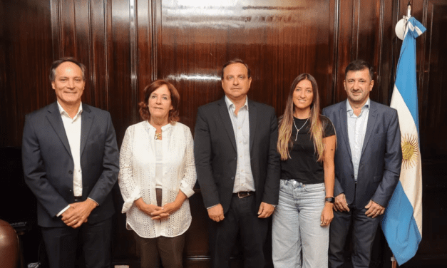 Cuatro legisladores nacionales dejan el FdT y conformarán un nuevo bloque en el Senado