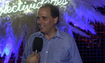 Deheza: Llamosas acompañó a Morra en la Fiesta Provincial de las Colectividades
