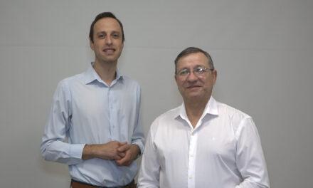 Elecciones 2023: el Intendente de Bulnes, Martín Toselli presentó al candidato Rubén Máspero