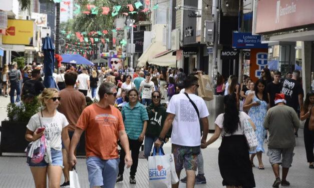 Desplome del consumo, sin piso: las ventas minoristas cayeron 6,7% en junio
