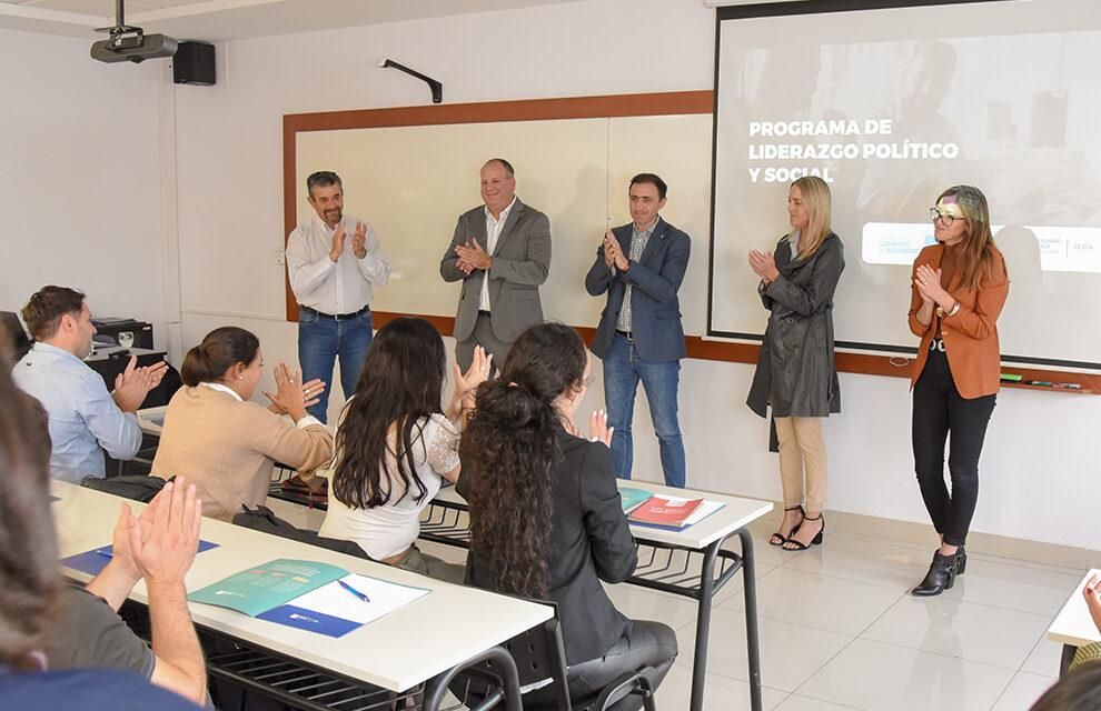 Se lanzó el Programa de Liderazgo Político y Social