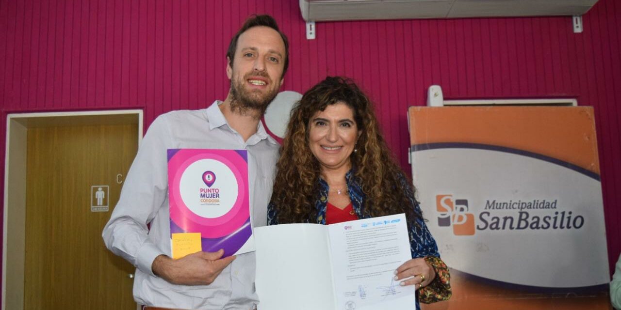 Bulnes: firma de convenio para la apertura del Punto Mujer