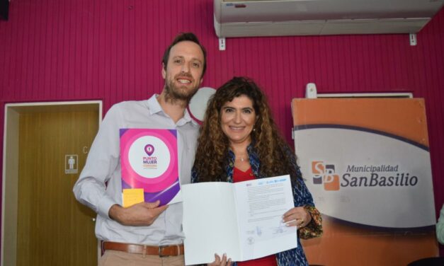 Bulnes: firma de convenio para la apertura del Punto Mujer