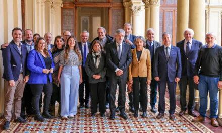 El Gobierno otorgó aumento a científicos y becarios de Conicet