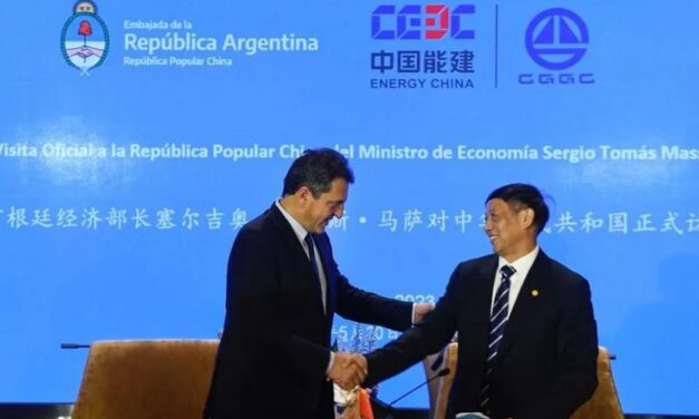 Massa acuerda con empresas chinas el desembolso de U$S924 millones