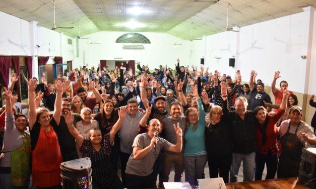 Masivo acto de Mauricio Dova en la Vecinal Bimacco de Río Cuarto