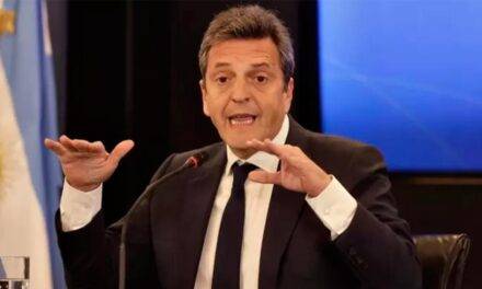 Massa: «La dignidad laboral es un piso que no se negocia»