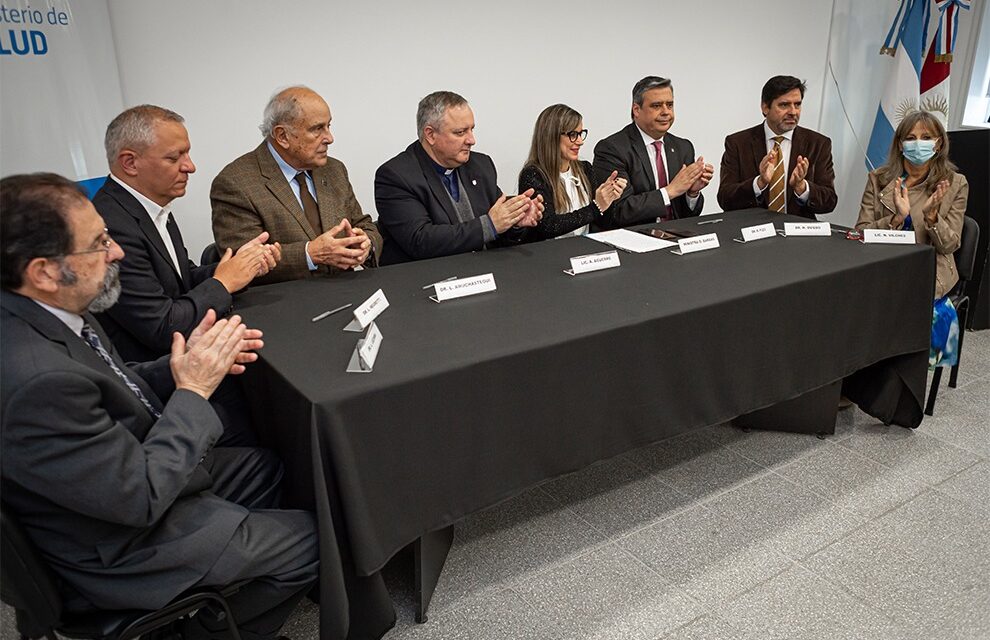 Se creó una Comisión intersectorial para la formación de profesionales de salud