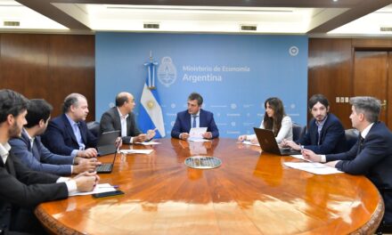 Economía logró el canje de títulos en pesos más grande de la historia argentina por 7,4 billones