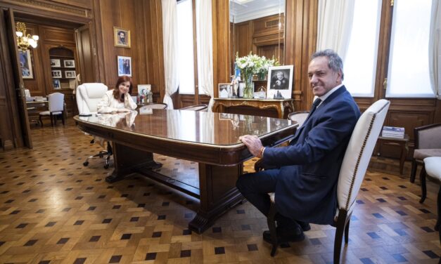 Cristina recibió a Scioli: «A seguir trabajando, que es lo que hay que hacer»