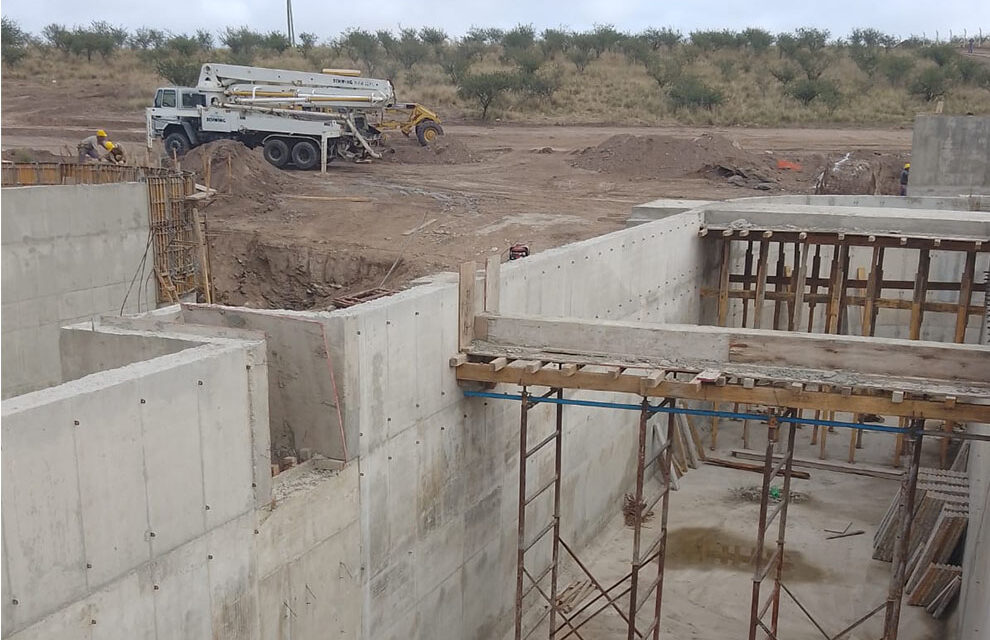 Continúa la obra del saneamiento cloacal en Santa Rosa de Calamuchita