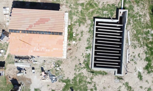 La Carlota: la planta depuradora de líquidos cloacales cuenta con un avance del 90%