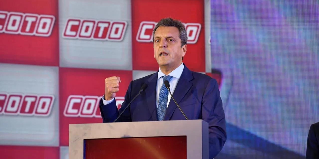 «La Patria se construye con empresarios que crezcan en el país»