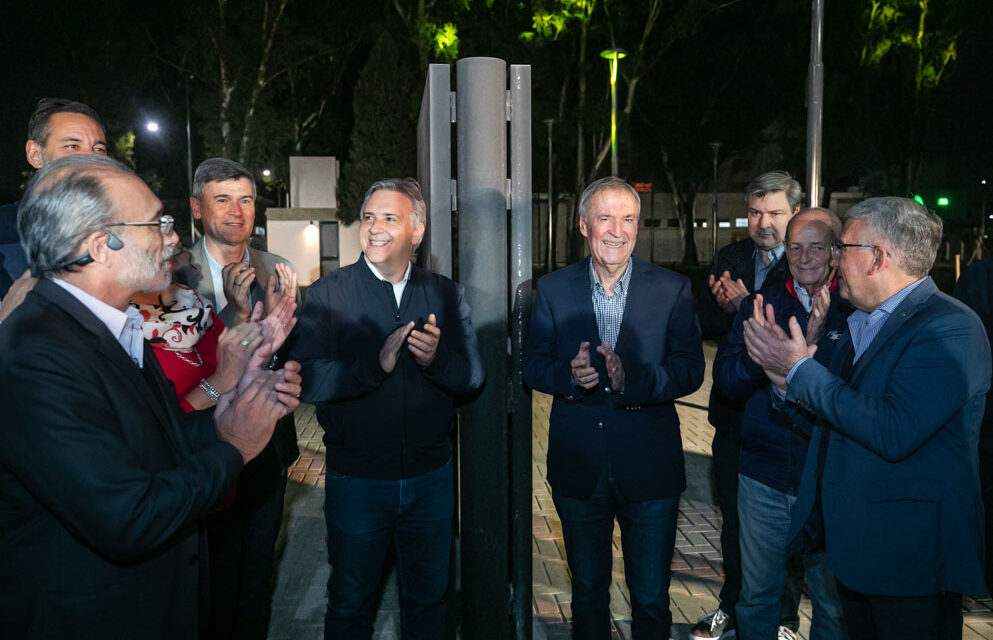 Schiaretti y Llaryora inauguraron el nuevo Parque de las Energías de la EPEC