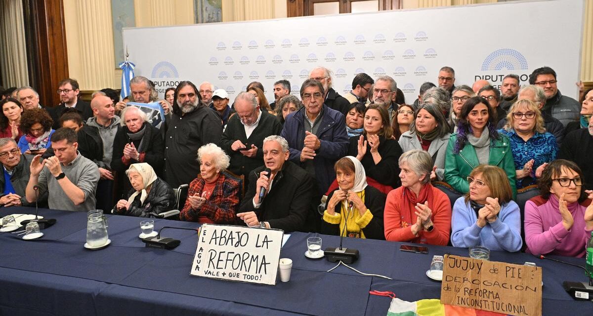 Categórico repudio al «modelo represivo» de Morales: convocan a una marcha en todo el país