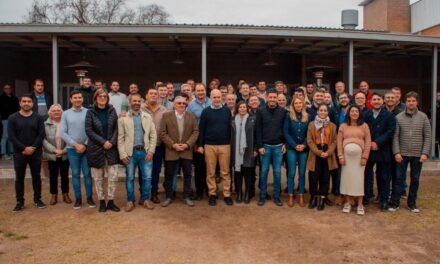 Rodriguez Larreta se reunió con más de 60 intendentes en Rio Tercero