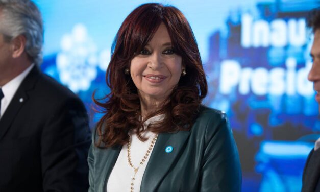 CFK cruzó a Macri: «Ahora se entiende por qué lo castigaban por mentir»