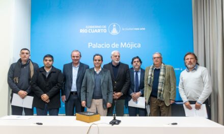 Río Cuarto: El Intendente tomó juramento a los nuevos funcionarios del Gabinete Municipal