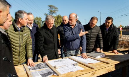 Villa María: Gill y Schiaretti supervisaron la ampliación del puente carretero en ruta provincial 2