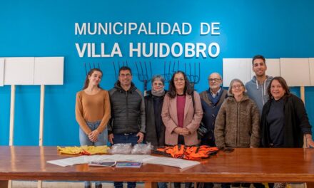 Villa Huidobro: se entregaron herramientas al grupo ambientalista «Cañada verde»