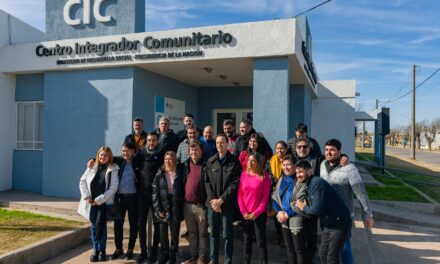 Adelia María: Gabriela Estévez recorrió las instalaciones del Centro Integrador Comunitario