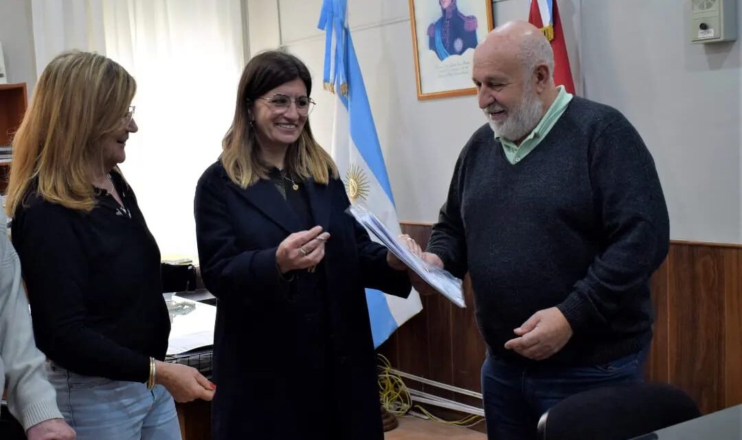 Avanza la entrega de viviendas en Coronel Moldes