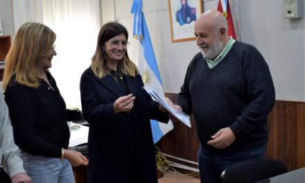 Avanza la entrega de viviendas en Coronel Moldes