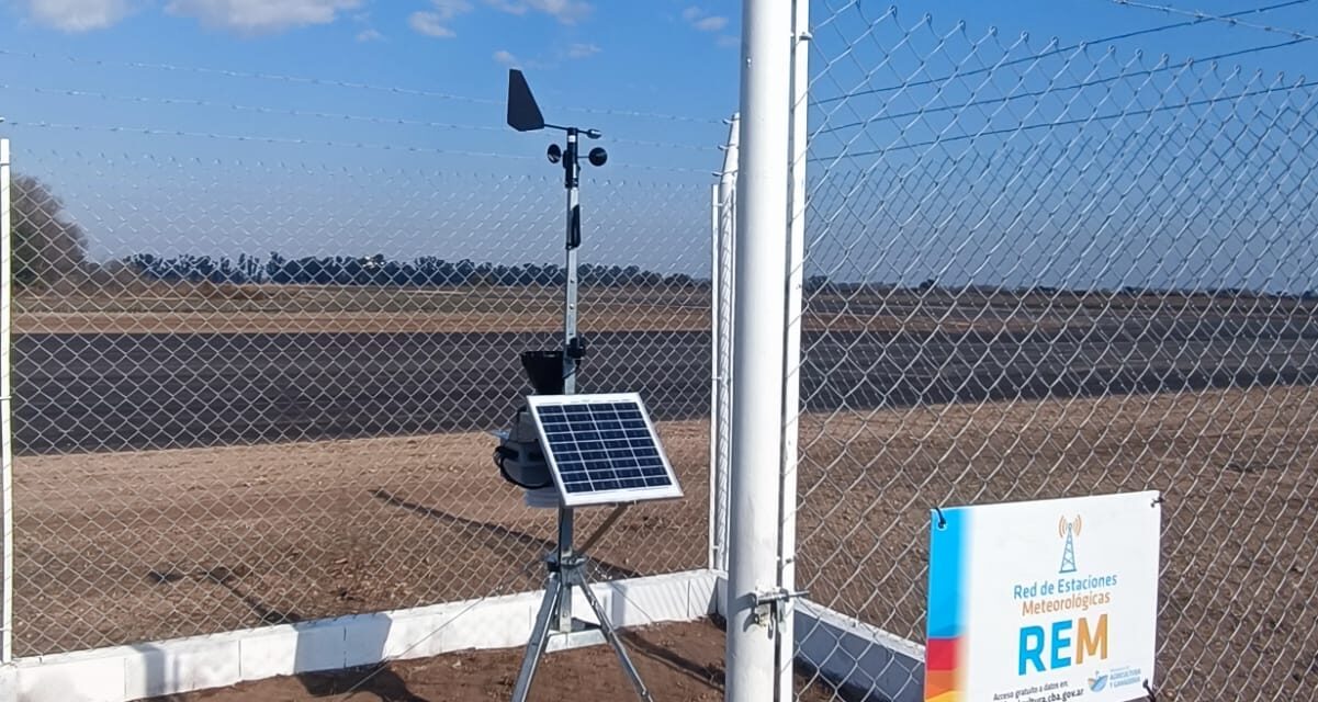 Huinca Renancó: se instaló la 113 estación metereológica