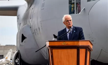 Taiana sobre reforma de ley: «Amplía derechos para tener FF.AA. de excelencia»