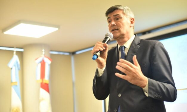 Passerini planteó un “pacto sanitario” entre sectores estatales y privados