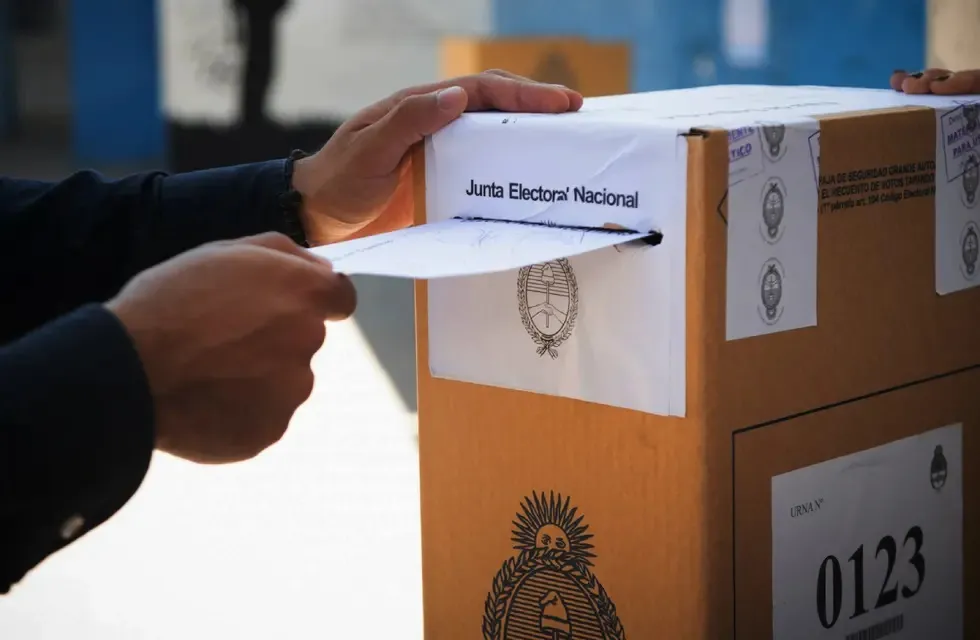 Elecciones legislativas: la Cámara Electoral aprobó el modelo de Boleta Única