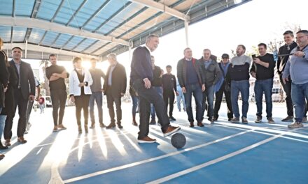 En Marcos Juárez, Schiaretti visitó el nuevo polideportivo social