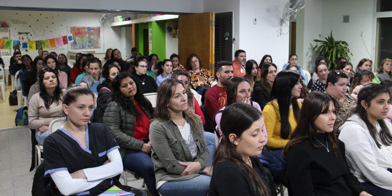 Alcira Gigena: se realizó un taller sobre la relación entre padres e hijos