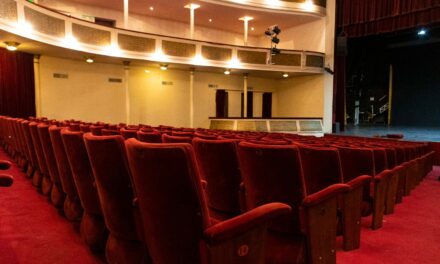 Río Cuarto: el municipio avanza con refacciones en el Teatro Municipal