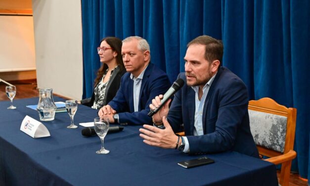 Villa María: Gill acompañó la puesta en marcha de la 3º Jornada Nacional Agroalimentos y Sustentabilidad