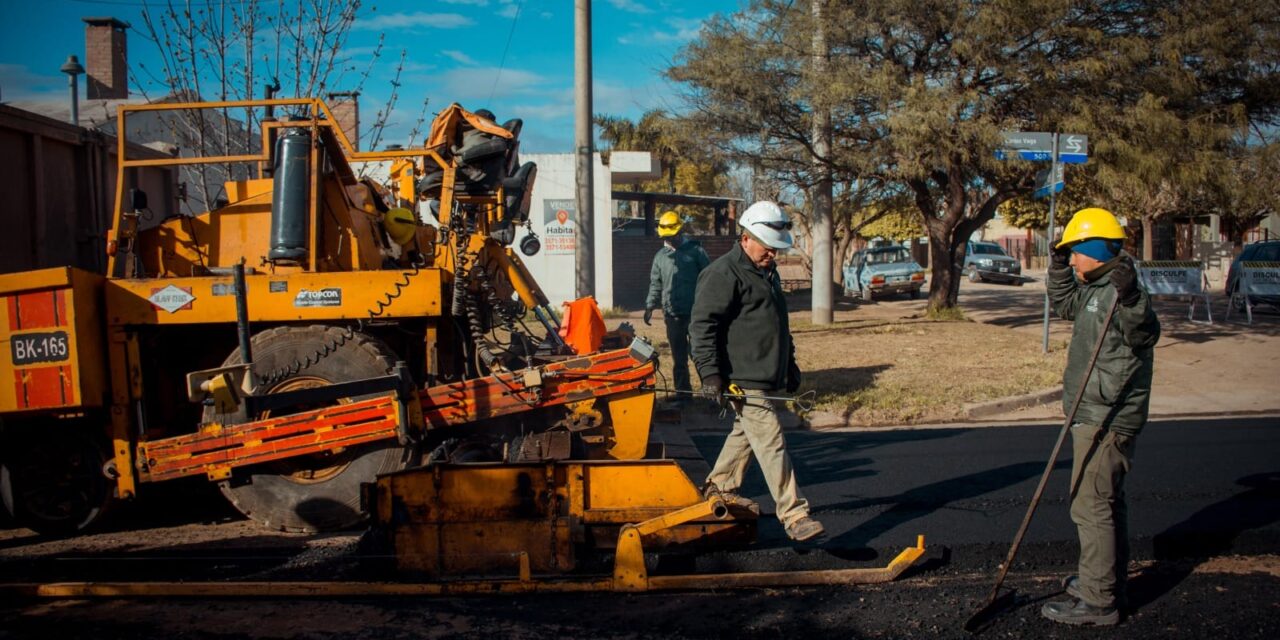 Río Tercero: Avanza la pavimentación en Barrio Cabero