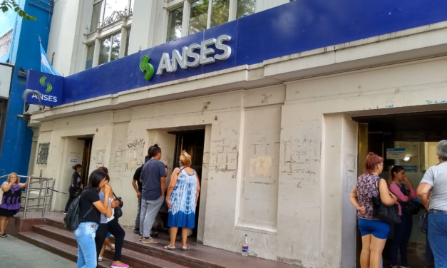 Anses oficializó la suba del 23,29% para jubilaciones y pensiones