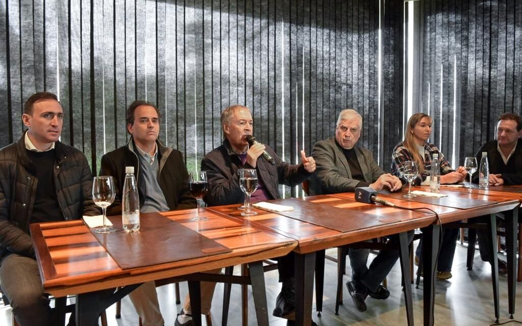 Schiaretti: «soy el único precandidato a presidente que no es del AMBA»
