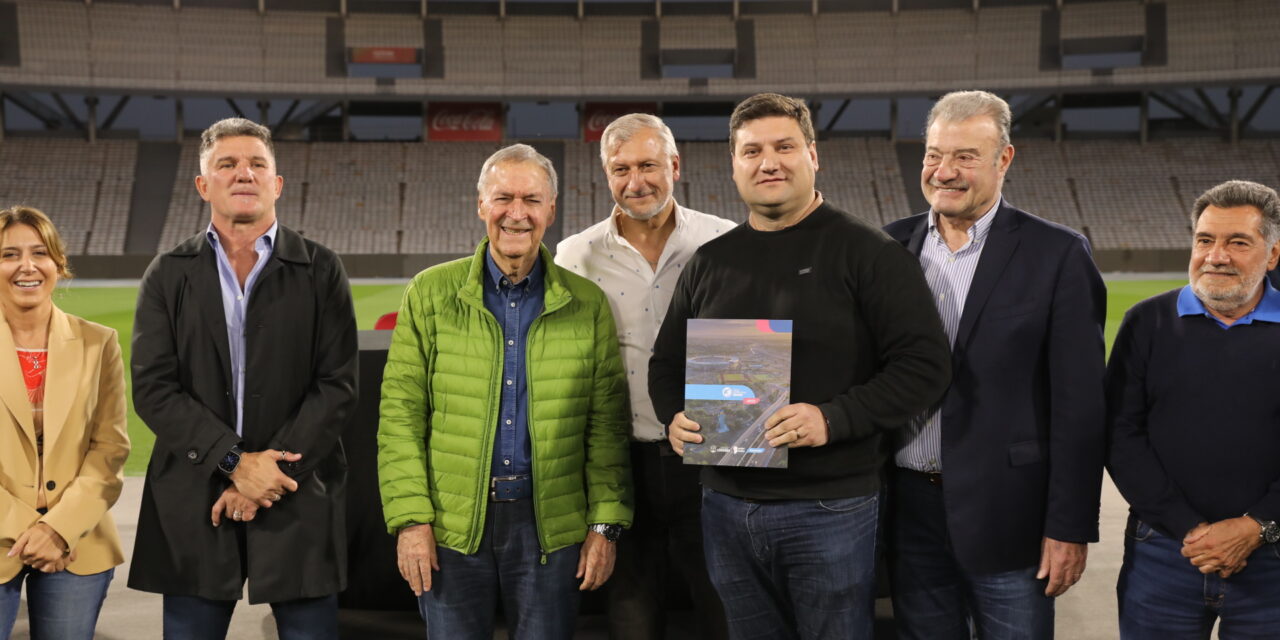 Schiaretti entregó ayudas económicas a 64 instituciones deportivas